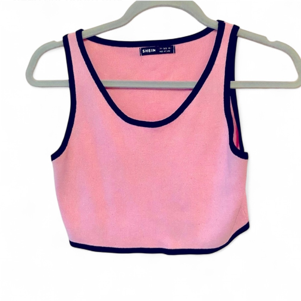 SHEIN PINK AND BLACK TRIM STRETCH KNIT CROP TOP SIZE SMALL